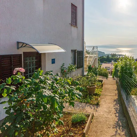 Apartamento Domijan By El-pi Tours *