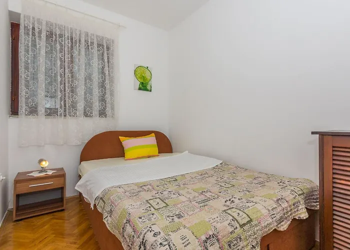 Domijan By El-pi Tours *